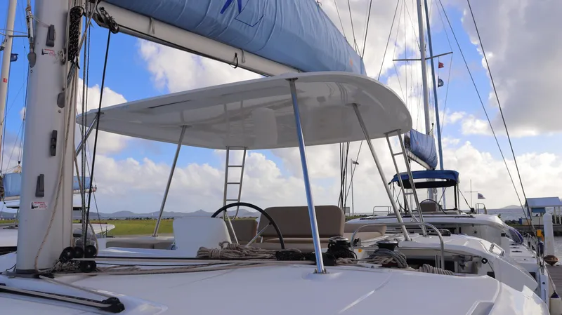 Happy Fluke Yacht Photos Pics Happy Fluke - Helm View (5)