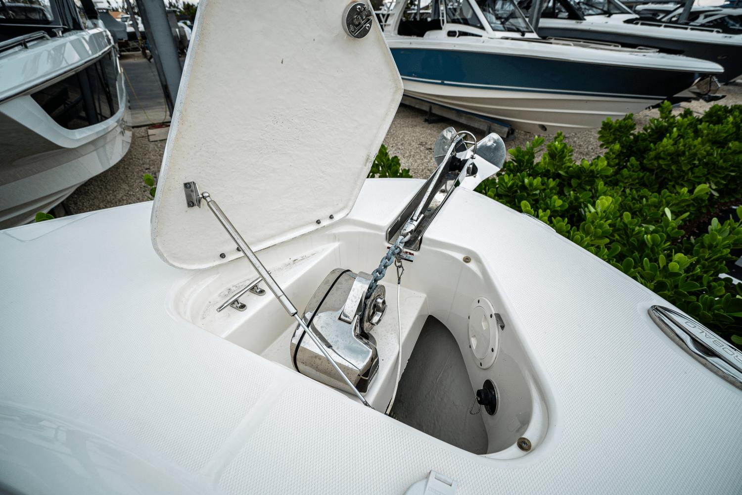 2023 Robalo R302 Center Console Center Console for sale - YachtWorld