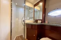 Princess V58 – 2006 – Timeless British Elegance with 3 Cabins, Huge Cockpit & Strong Performance