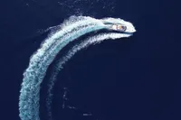 Princess V58 – 2006 – Timeless British Elegance with 3 Cabins, Huge Cockpit & Strong Performance