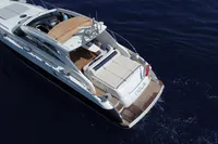 Princess V58 – 2006 – Timeless British Elegance with 3 Cabins, Huge Cockpit & Strong Performance
