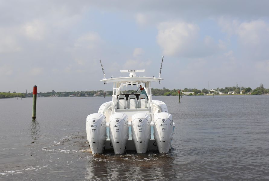 2022 Regulator 41
