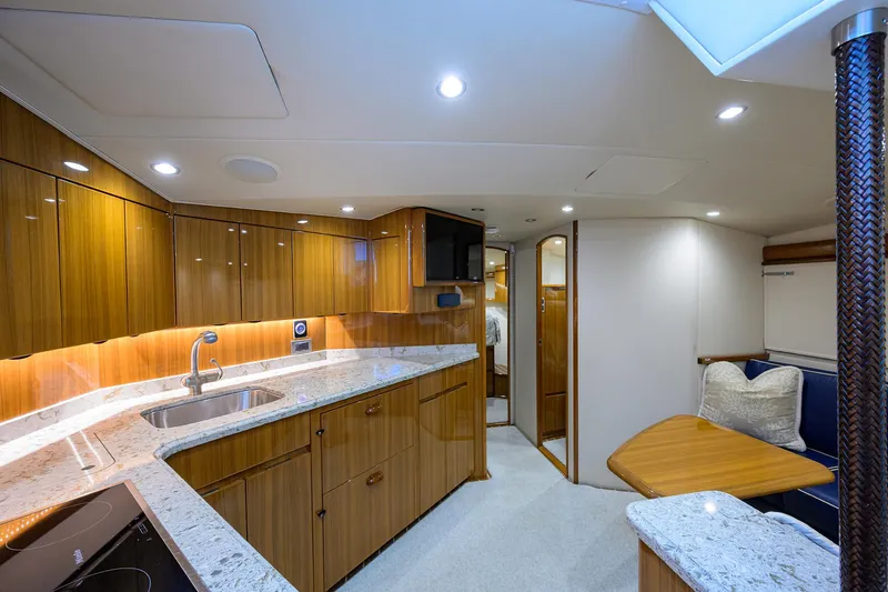 Cajun Moon Yacht Photos Pics Viking 48 Sport Tower Cajun Moon - Salon/Galley