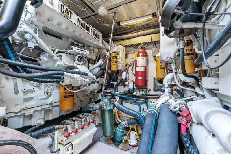  Yacht Photos Pics Engine room of a 2002 Sea Ray 550 Sundancer yacht with CAT Marine Power engines.