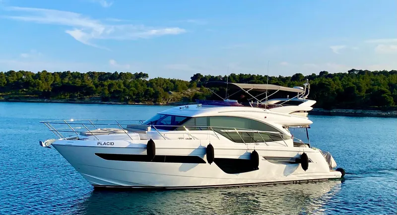 Placid Yacht Photos Pics Princess F55 Placid luxury Yacht