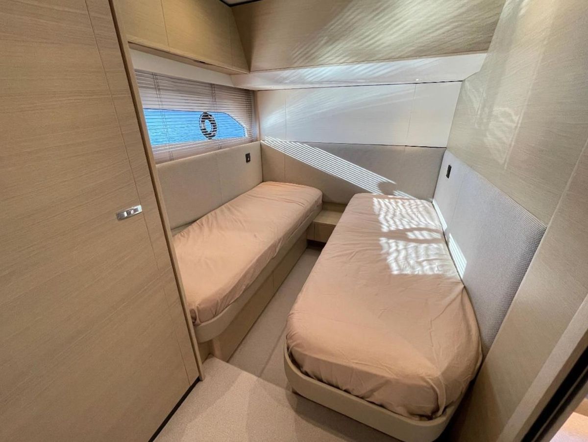 2019 Princess 57 