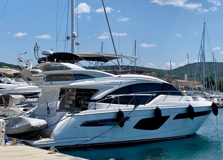 Placid Yacht Photos Pics Princess F55 Placid