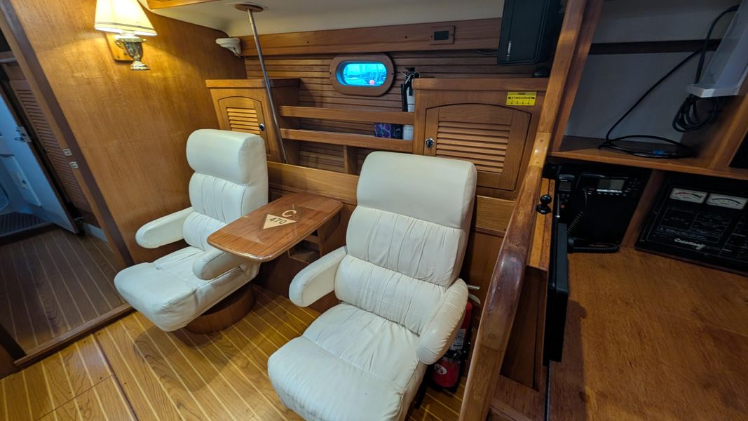 2002 Catalina 470