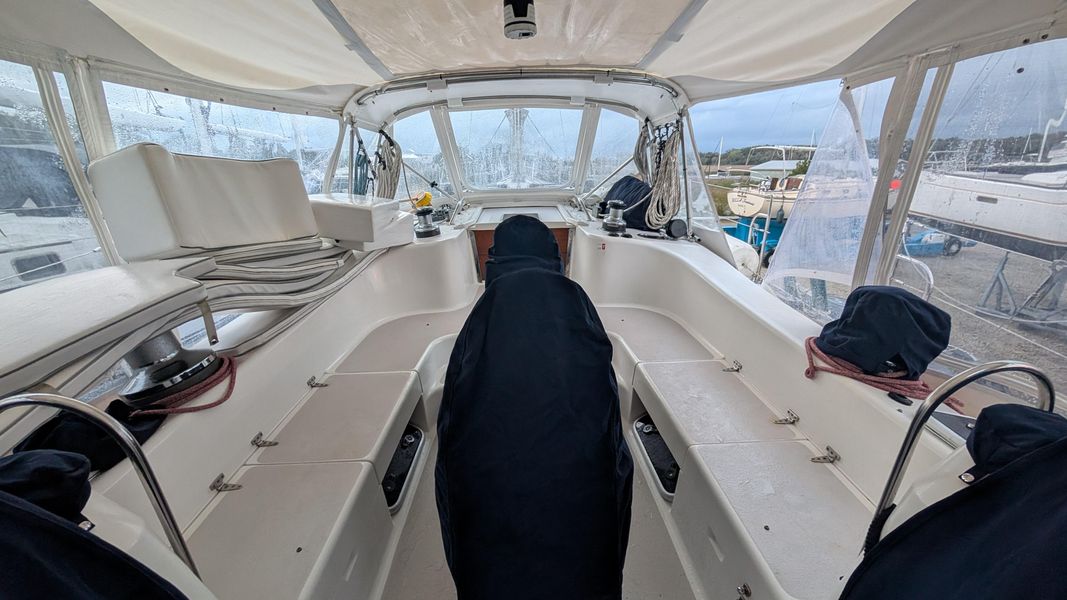 2002 Catalina 470
