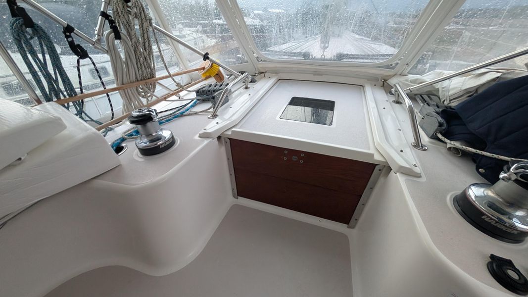 2002 Catalina 470