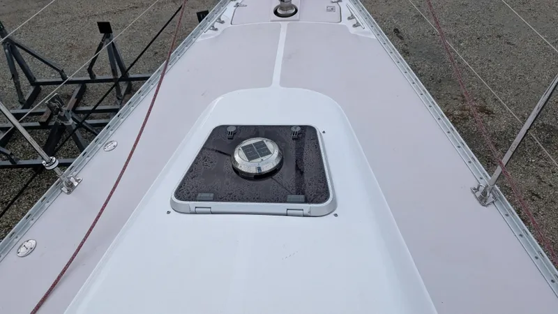 Escapade Yacht Photos Pics 