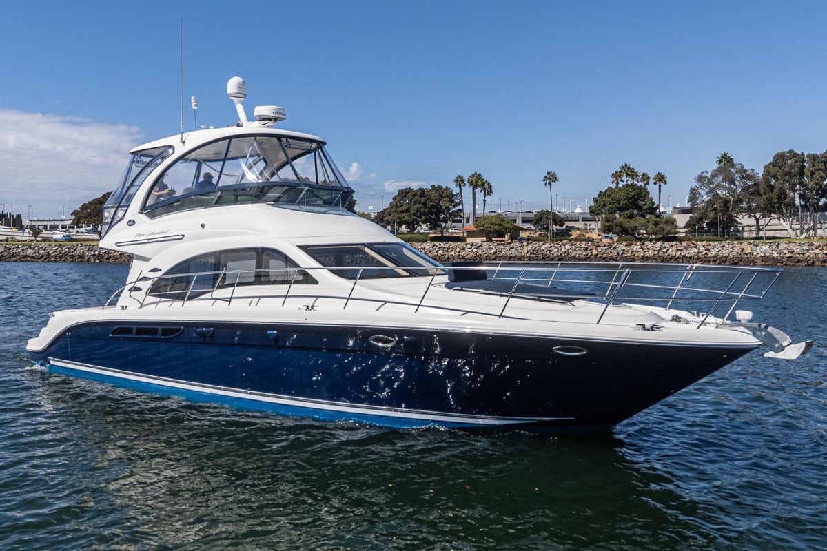2005 Sea Ray 52 