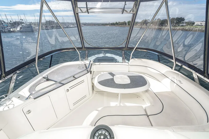  Yacht Photos Pics Luxurious 2005 Sea Ray 500 Sedan Bridge yacht interior with panoramic water views.