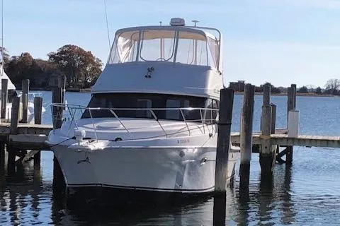"fish N Chicks" Yacht Photos Pics 