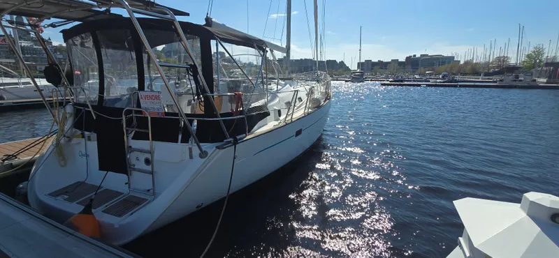 Spirit Bird Yacht Photos Pics 