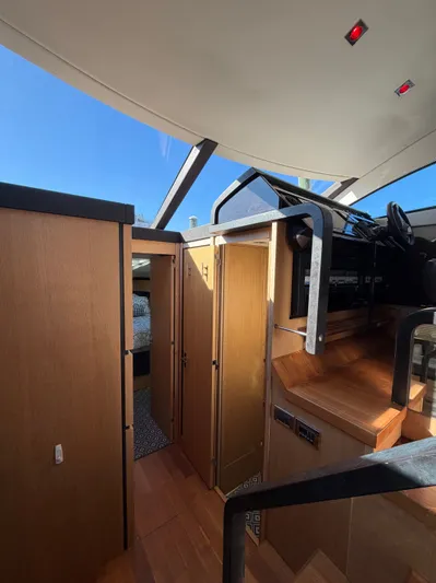 Sawbones Yacht Photos Pics 