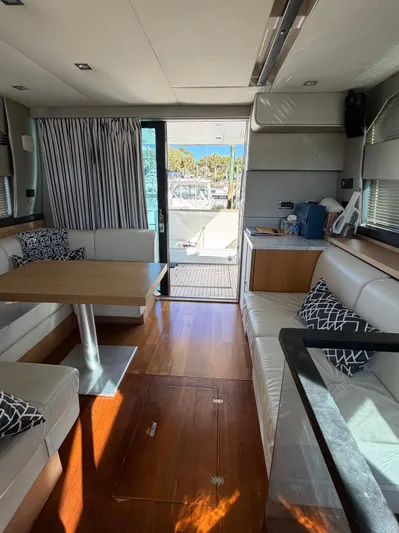 Sawbones Yacht Photos Pics 