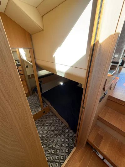 Sawbones Yacht Photos Pics 