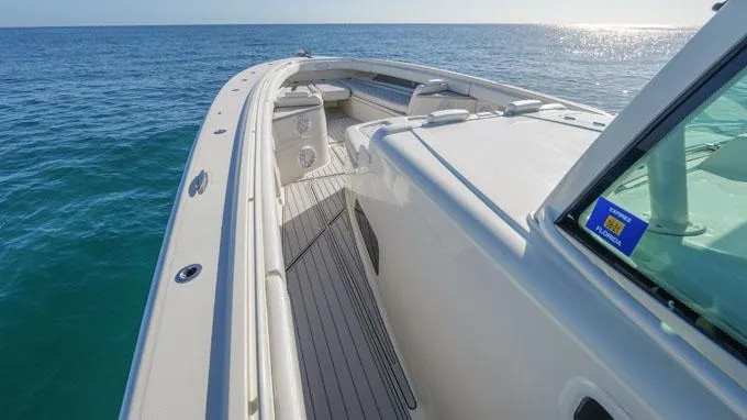 Reel Addiction Yacht Photos Pics 