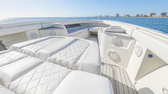 Reel Addiction Yacht Photos Pics 