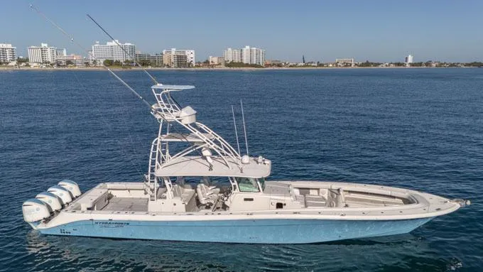 Reel Addiction Yacht Photos Pics 