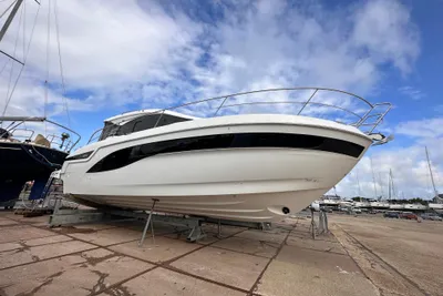 2025 Bavaria SR41