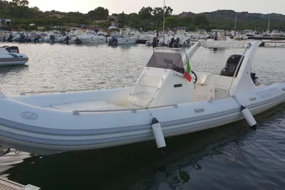 2014 Custom Air 28 Elite Gommone 28 piedi