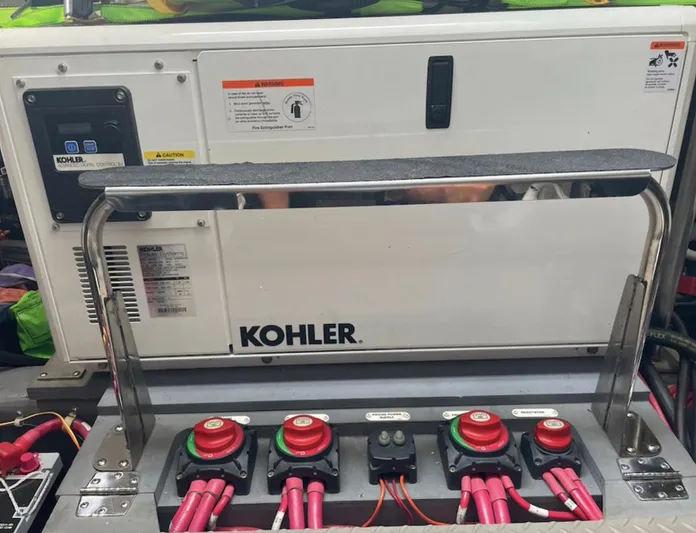  Yacht Photos Pics Kohler generator with control panel and wiring, suitable for Carver C43 Coupe 2016 model.