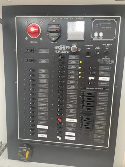  Yacht Photos Pics 2016 Carver C43 Coupe 12V DC control panel with switches and indicators.