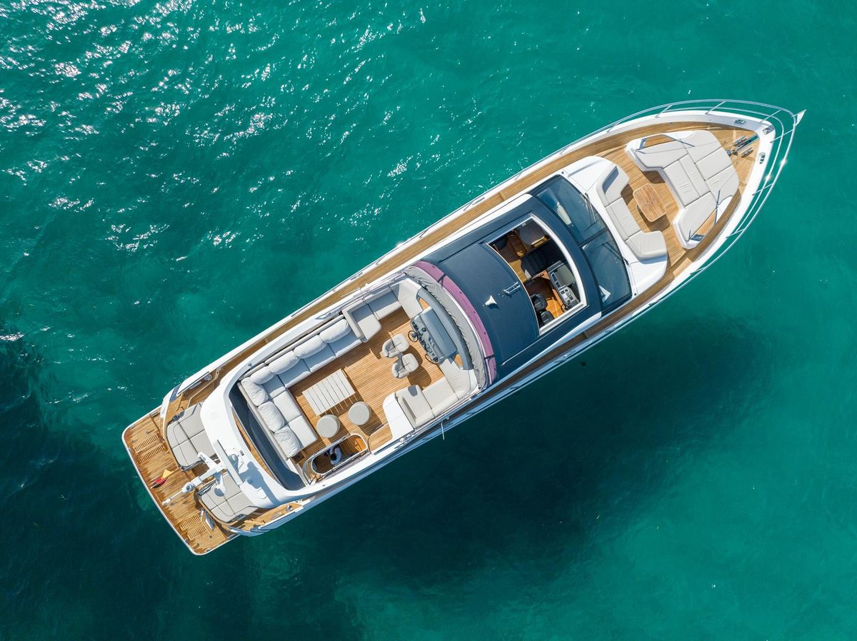 2019 Princess 80 