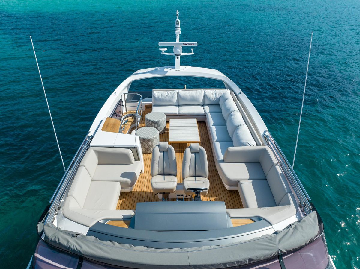 2019 Princess 80 