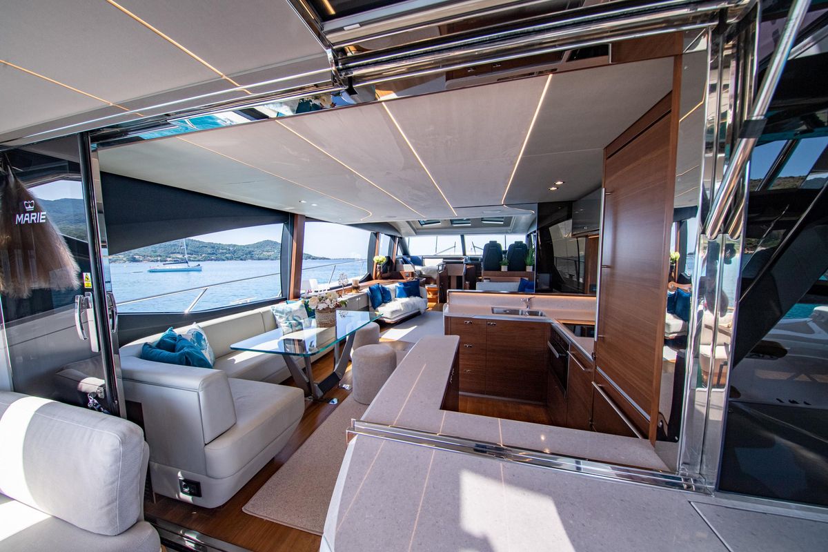 2019 Princess 80 