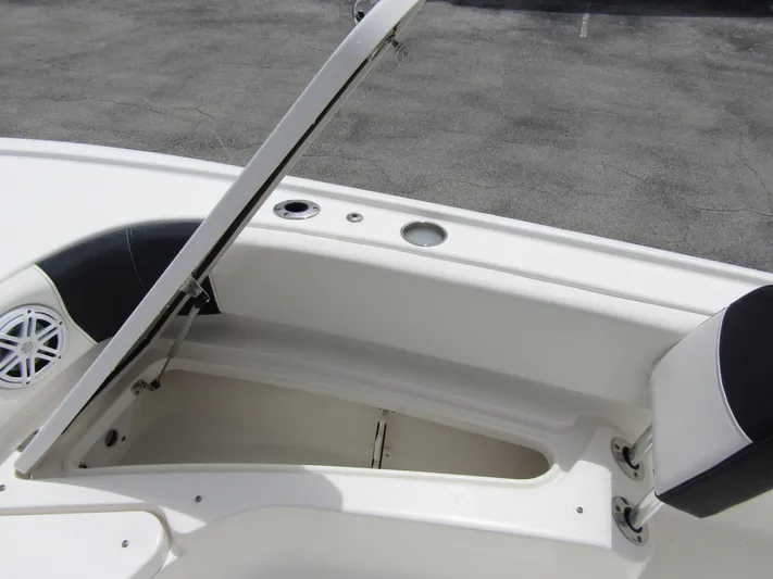  Yacht Photos Pics Open storage compartment on 2021 Tidewater 2700 Carolina Bay boat.