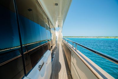 Yacht