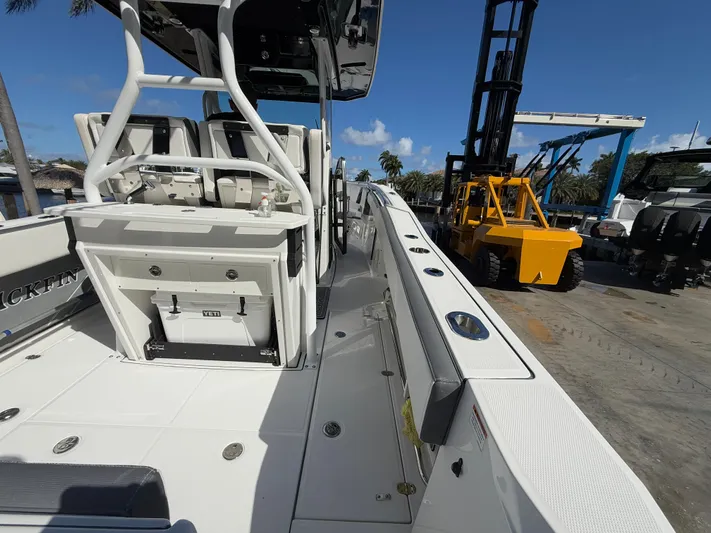 272-514 - Sebastian Yacht Photos Pics 