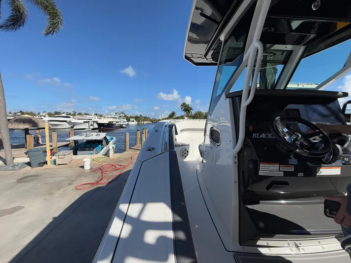 272-514 - Sebastian Yacht Photos Pics 