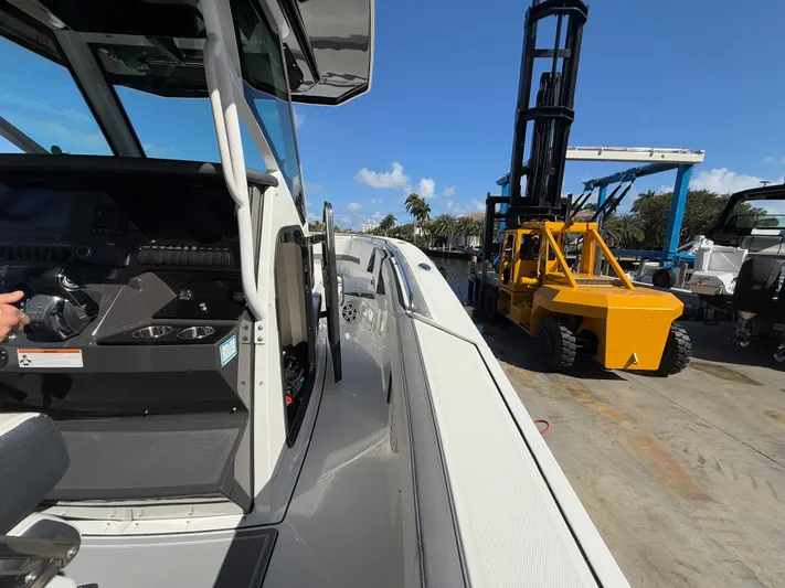 272-514 - Sebastian Yacht Photos Pics 