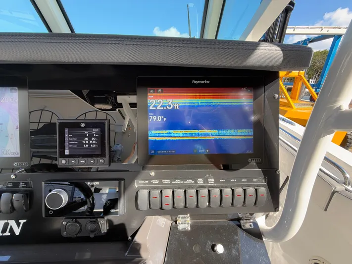 272-514 - Sebastian Yacht Photos Pics 