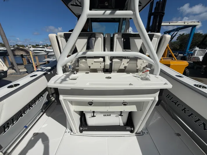 272-514 - Sebastian Yacht Photos Pics 