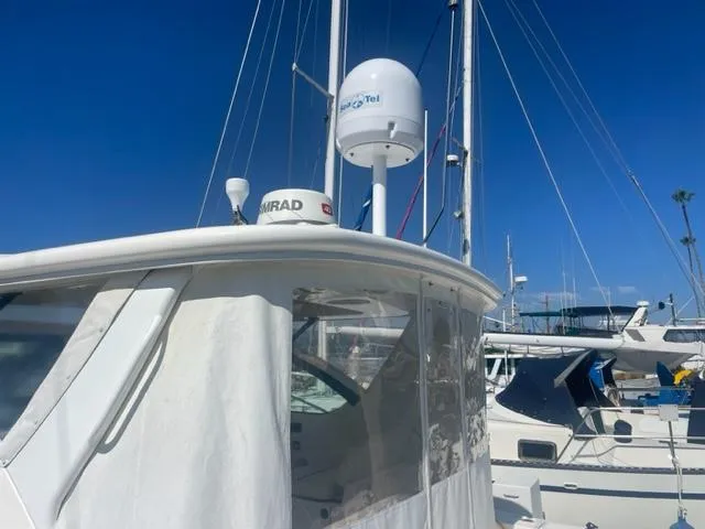 Eau La La Yacht Photos Pics Hard Top w/Radar/Sat. TV