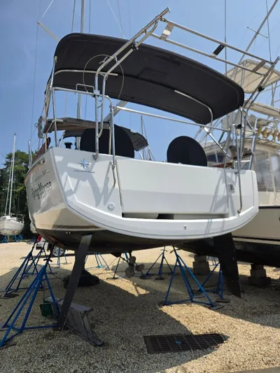 Flying Moose Yacht Photos Pics 