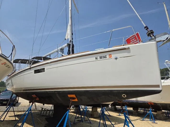 Flying Moose Yacht Photos Pics 