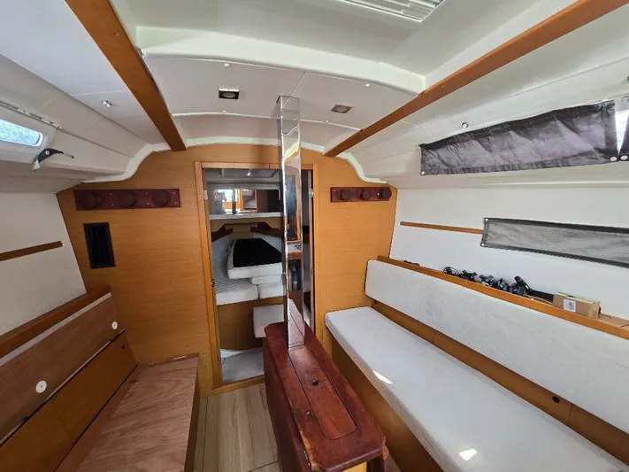 Flying Moose Yacht Photos Pics 