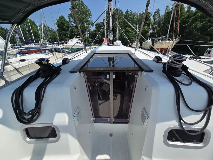 Flying Moose Yacht Photos Pics 