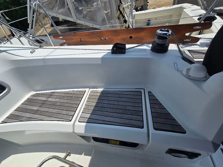 Flying Moose Yacht Photos Pics 