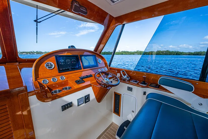 Sweet Annie Yacht Photos Pics 