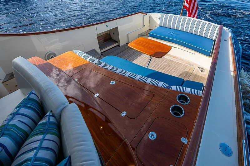 Sweet Annie Yacht Photos Pics 