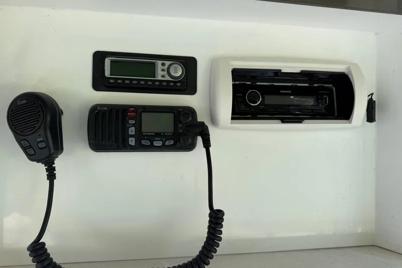  Yacht Photos Pics Boat communication and audio equipment on a 2005 Luhrs 38 Convertible.