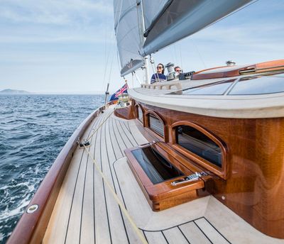 Yacht