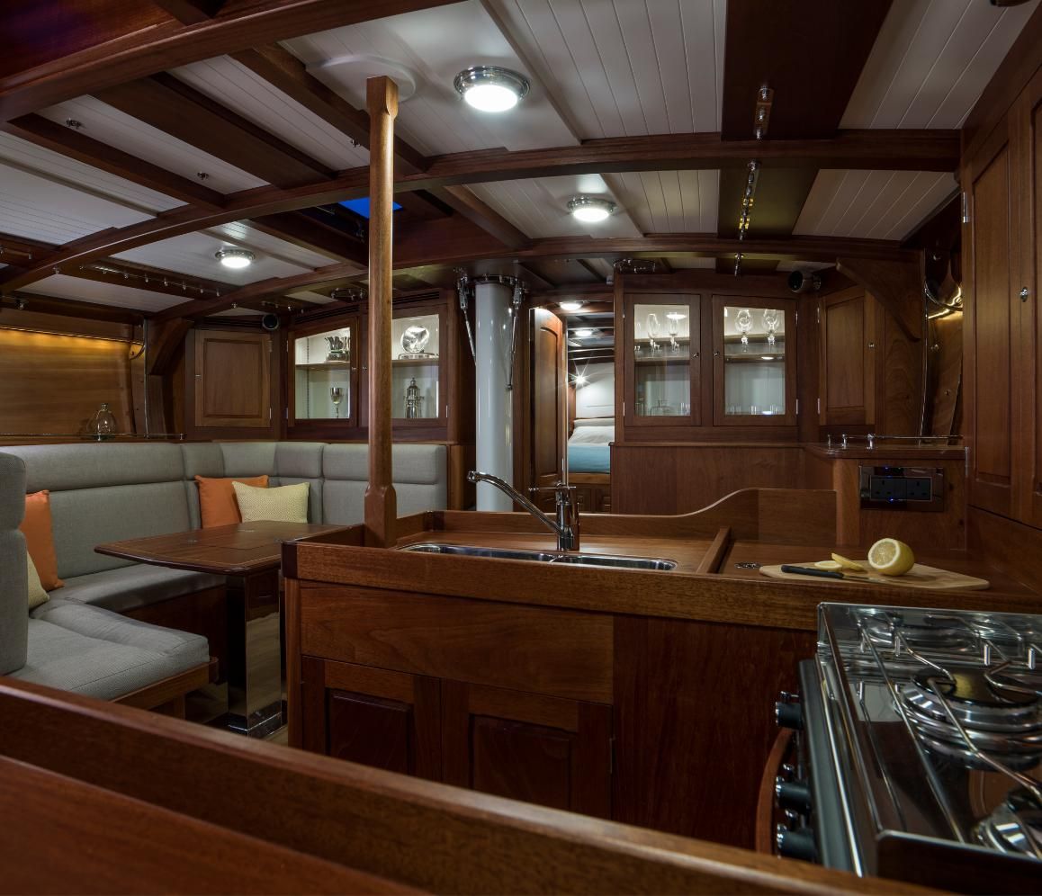 2018 Spirit Yachts 62 
